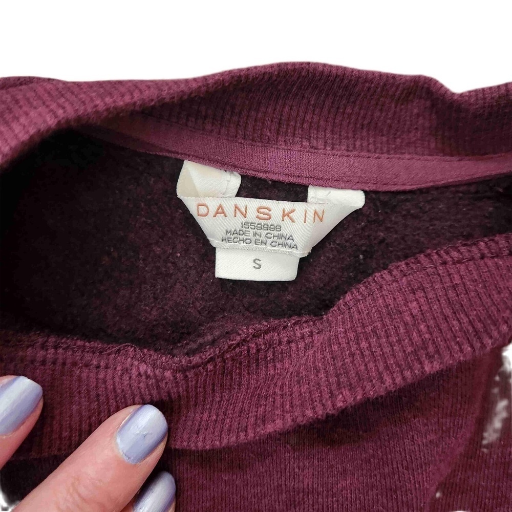 Danskin Maroon Sweatshirt Crew Neck Small - Picture 8 of 10